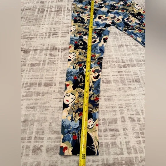 LuLaRoe Leggings Character Hard to Find Face Print Multicolor-Size Tall & Curvey - Picture 6 of 8